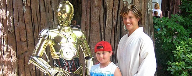 Talking C3PO interacts with guests during Star Wars Weekends at Disney’s Hollywood Studios