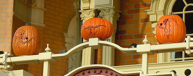 Clever Jack-O-Lanterns adorn Main Street USA as Disney prepares the Magic Kingdom for Halloween Clever Jack-O-Lanterns adorn Main Street USA as Disney prepares the Magic Kingdom for Halloween