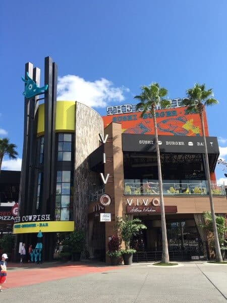 Cowfish and Vivo