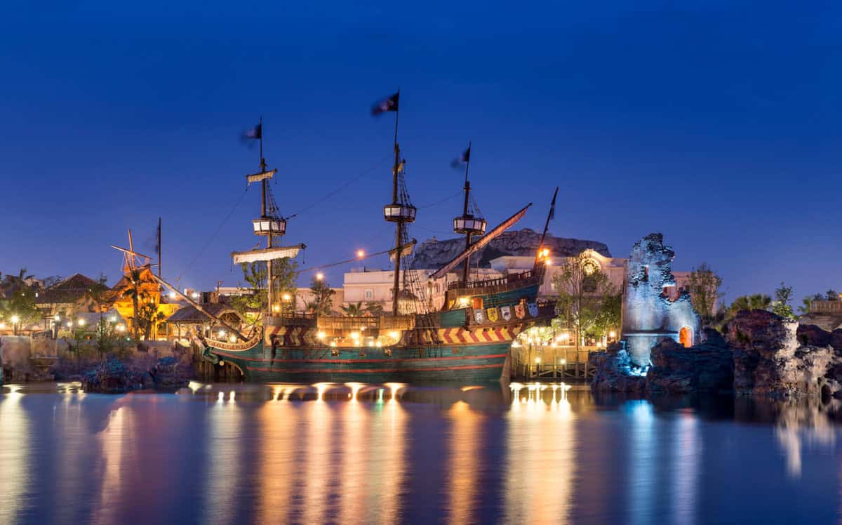 VIDEOS Take a tour of the Pirates of the Caribbeaninspired