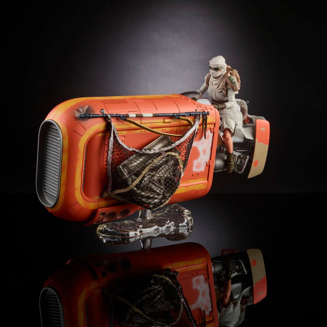 PHOTOS Hasbro reveals new Star Wars Black Series Rey figure with Speeder ahead of Star Wars PHOTOS Hasbro reveals new Star Wars Black Series Rey figure with Speeder ahead of Star Wars