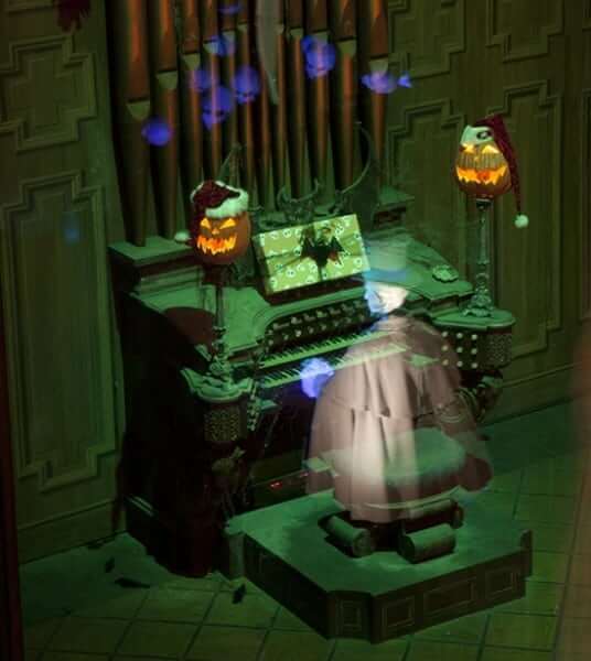 Haunted Mansion Holiday