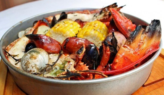 Beach & Sea Lobster Bake (serves 2)