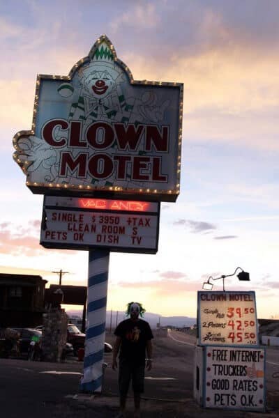 Clown Motel 4