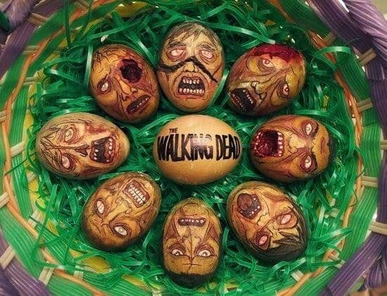 walking-dead-zombie-easter-eggs