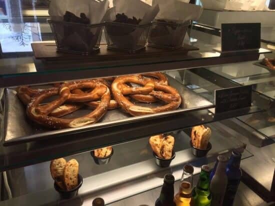 12939691_10153359141170981_1462444919_n