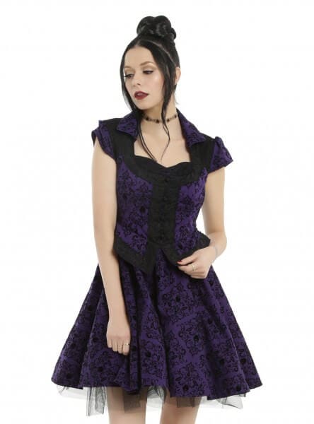 Exclusive 'Once Upon a Time' collection debuts at Hot Topic and Torrid ...